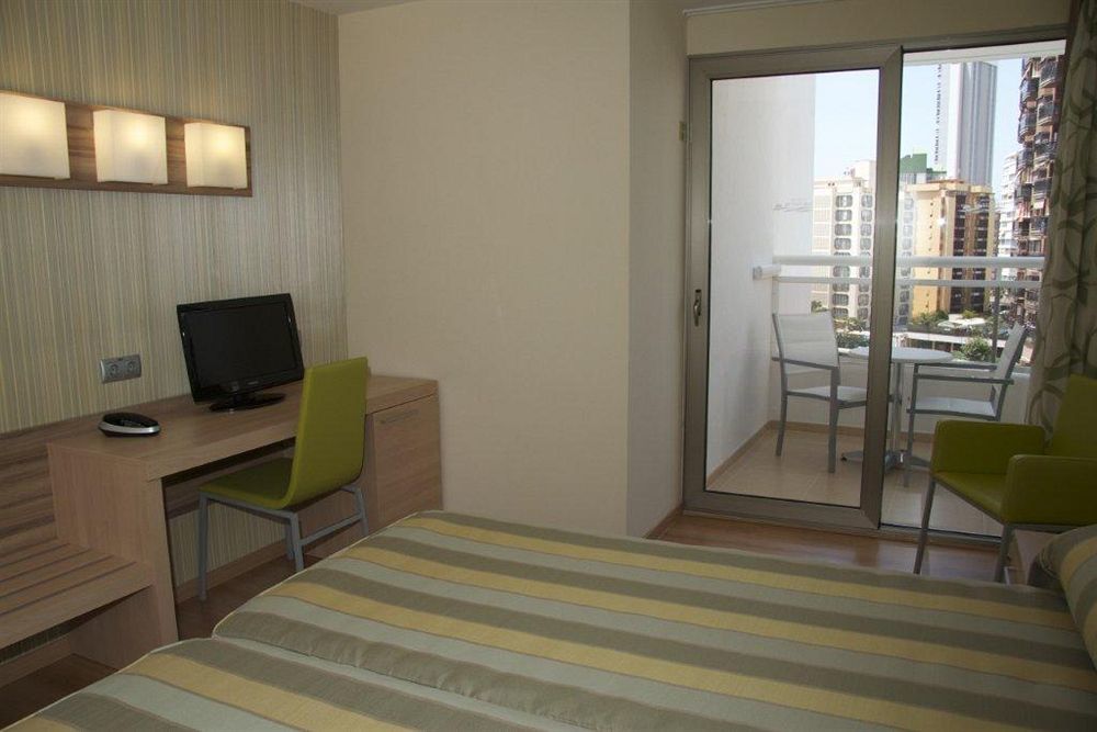 Riviera Beachotel - Только для взрослых Бенидорм Экстерьер фото